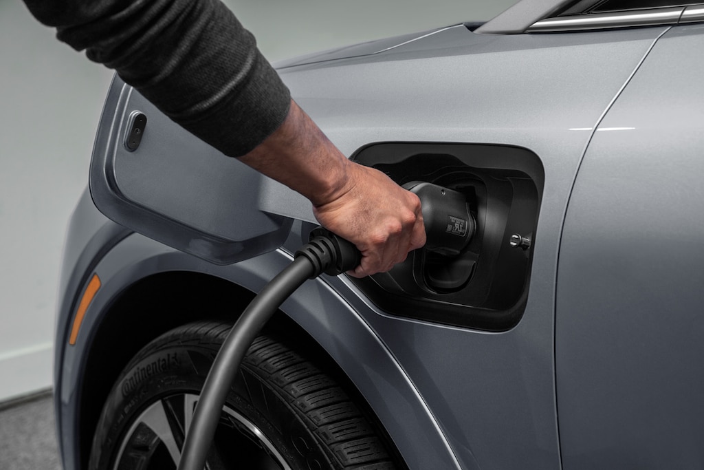 Carregamento elétrico simples do Equinox EV da Chevrolet